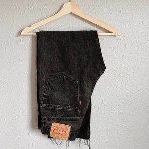 Levi’s high waisted cropped jeans.